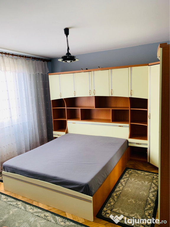 Ultracentral Ofer spre Închiriere Ap.3 Camere