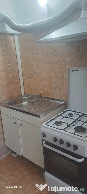 Id 934 - De vânzare cameră de cămin Pasarela Bucium
