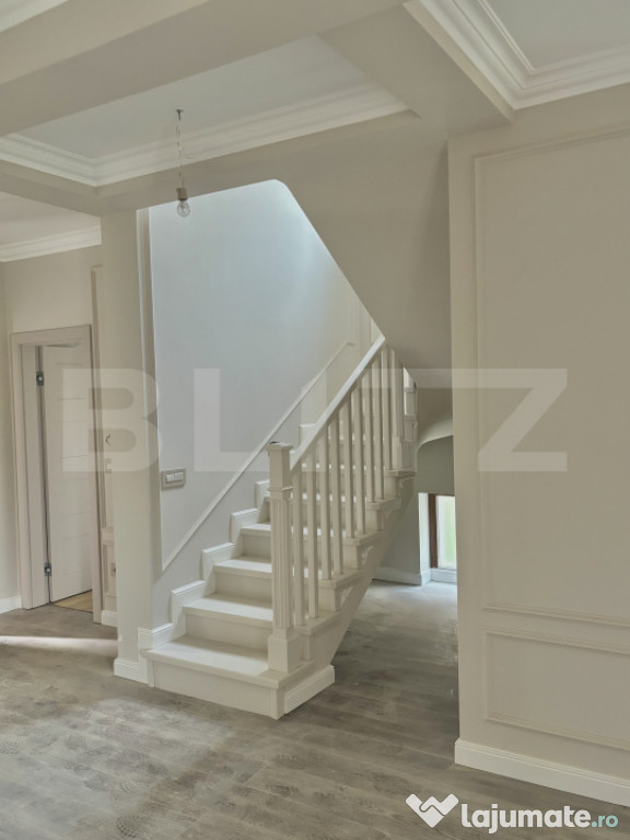 Duplex absolut superb, 5 camere cu design cald și primitor