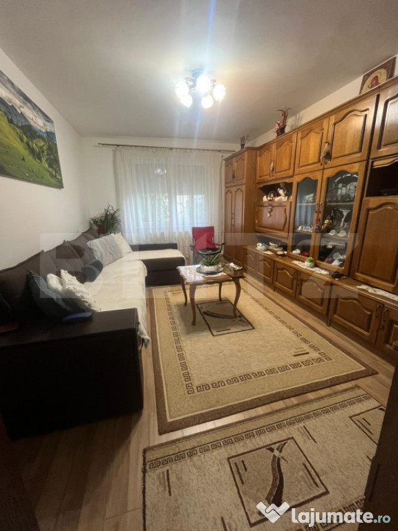 Apartament cu 3 camere, 70 mp utili, Sângeorgiu de Mureș
