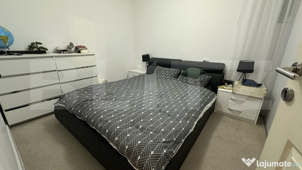Apartament 3 camere cu terasa, zona Spitalul Judetean