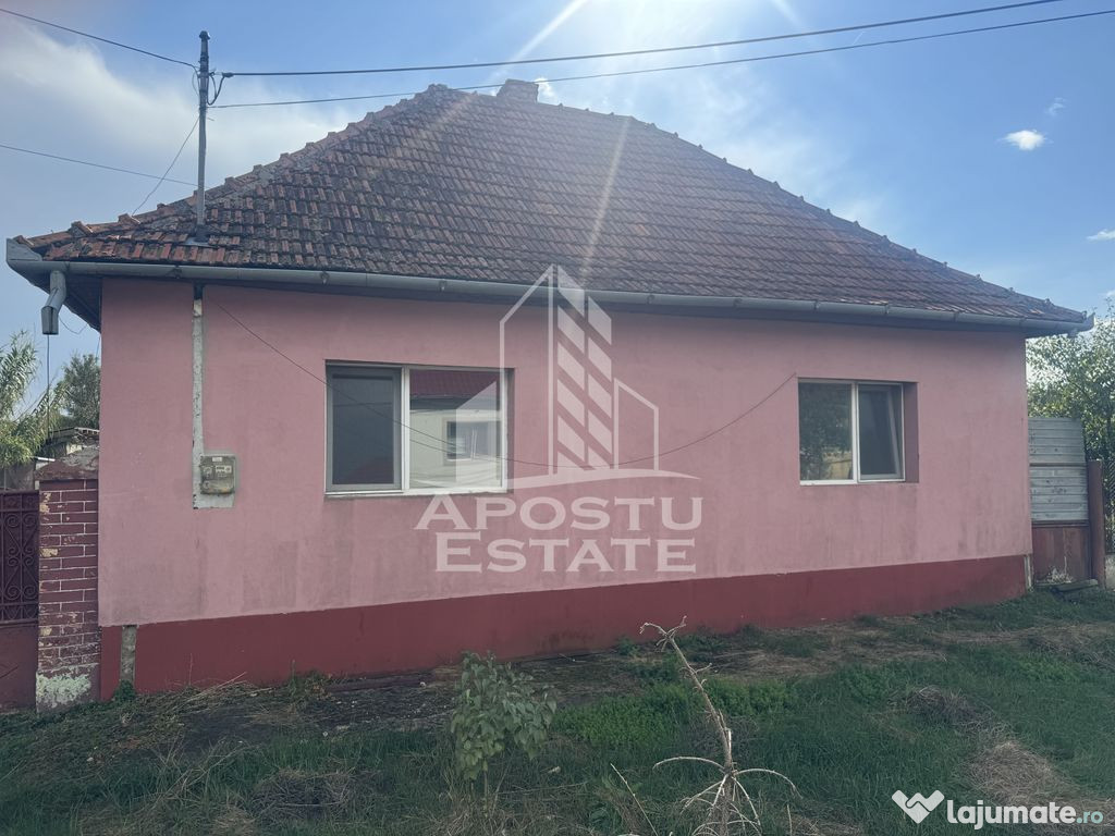 Casă individuală cu 1439 mp teren