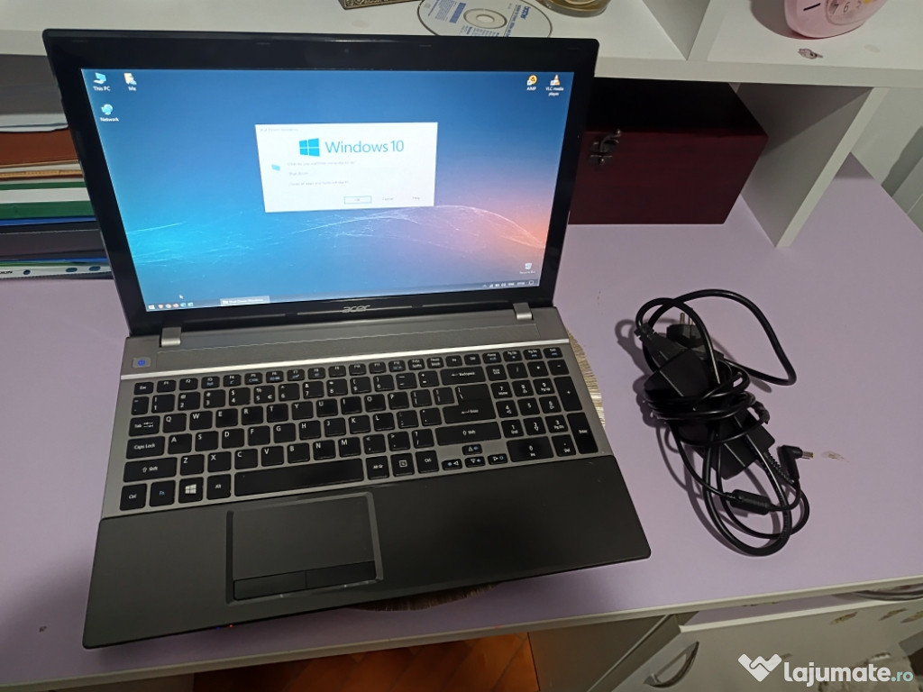 Laptop Acer 15,6" , Stare buna !!!