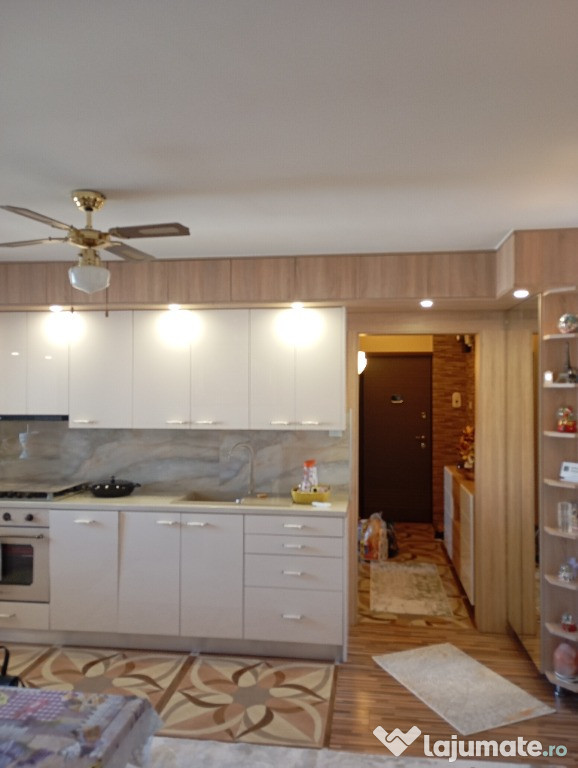 Apartament de vânzare