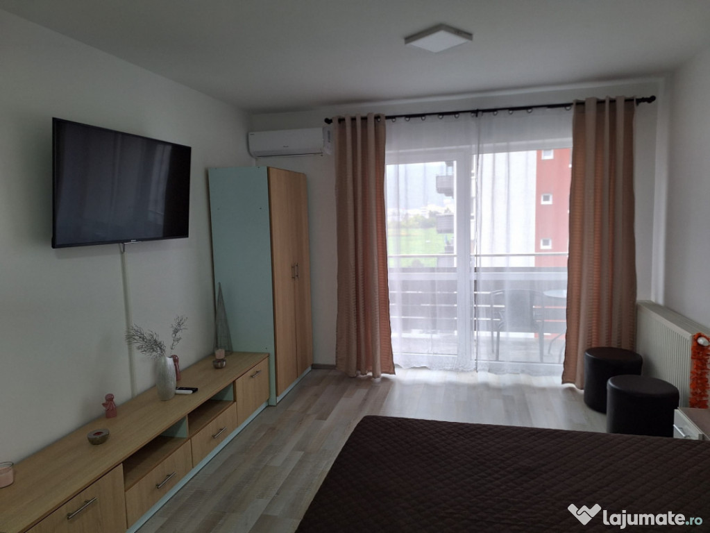 Închiriez Apartament cu 1 Cameră – Avangarden 3, Brașov