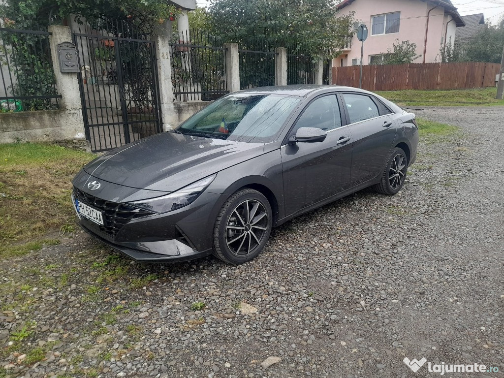 HYUNDAI Elantra 1,6 , 123 CP, Exclusive, GARANTIE NOIEMBRIE 2026