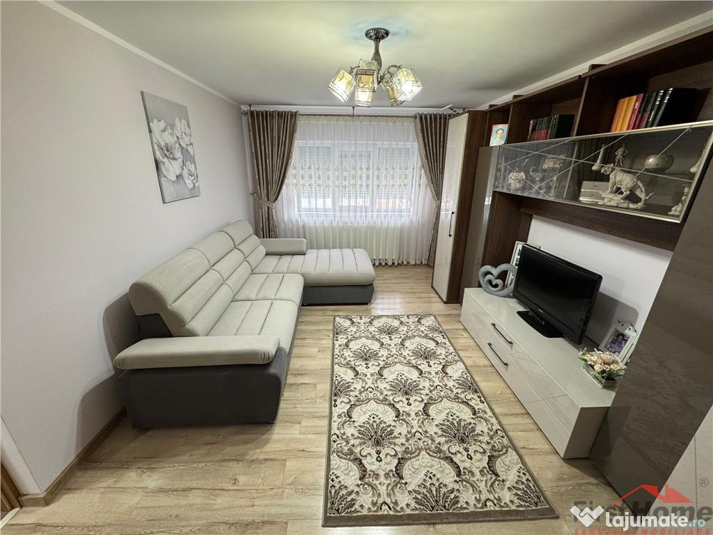 Apartament 2 camere, etaj 2 , zona Piata Moldovei, renovat s