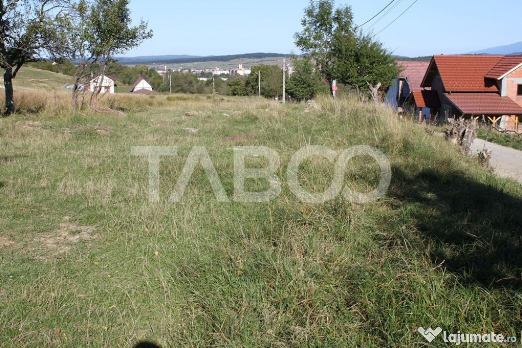 Teren intravilan 507 mp deschidere 19 m cu PUZ aprobat Cisna