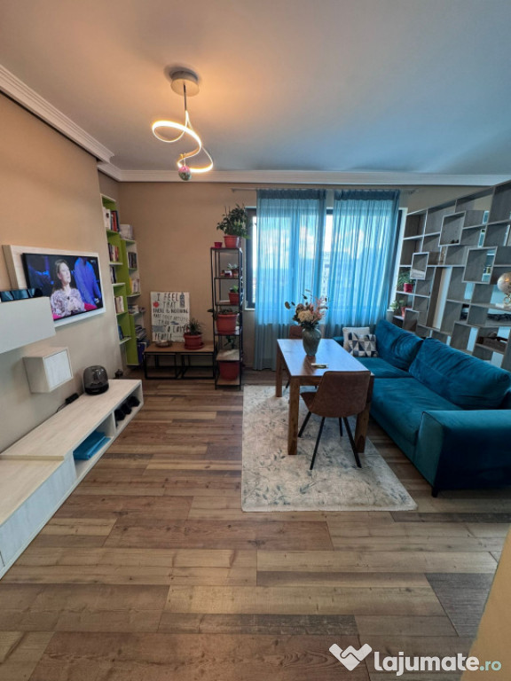 Apartament 3 camere - Faleza Nord
