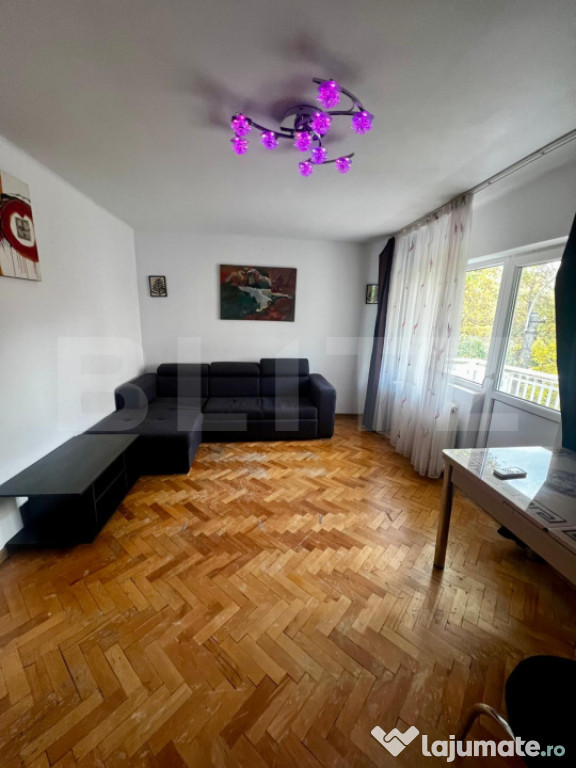 Apartament 3 camere, 65 mp, decomandat 2 balcoane, BRD Maras