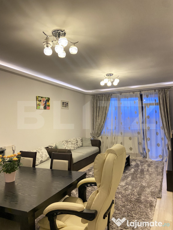 Apartament cu 2 camere, 93 mp suprafață utilă, decomandat