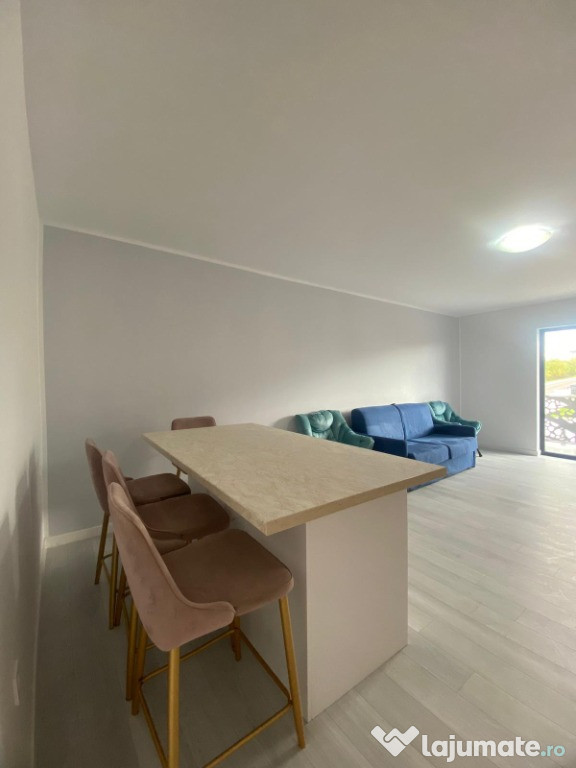 Apartament 2 camere semidecomandat, 65mp, prima închiriere