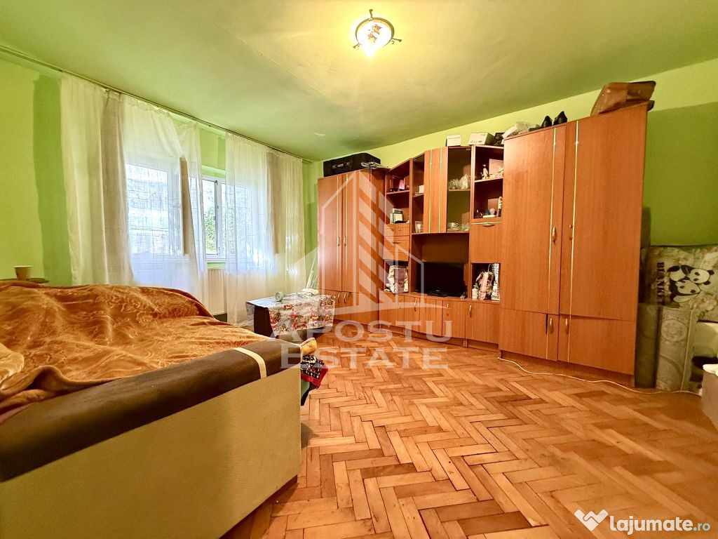 Apartament cu o camera, parter, centrala proprie, zona Fr...