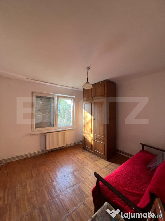 Apartament 2 camere, zona Pandurilor – etaj 2