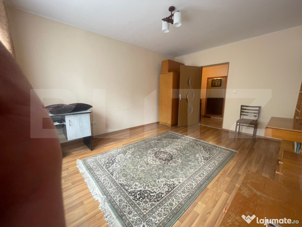 Apartament 2 camere etaj 1, zona centrala