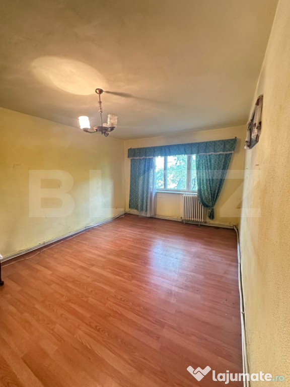 Apartament 3 camere decomandat, zona Liliacului – Deva