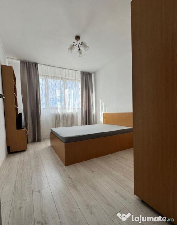 Apartament de închiriat