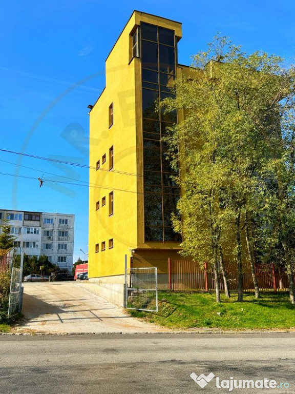 Clădire modernă de închiriat – ideală pentru clinică