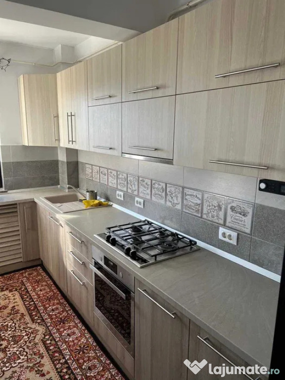 APARTAMENT 2 CAMERE, DECOMANDAT, BLOC NOU, MOBILAT SI UTILAT