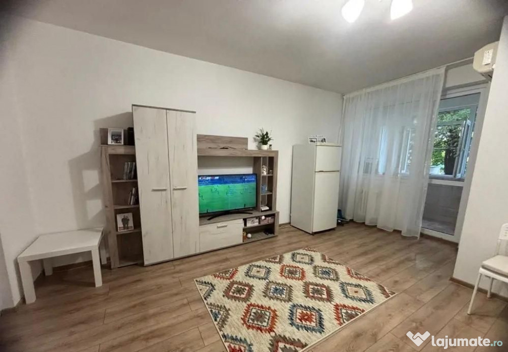 Garsoniera Aparatorii Patriei/Turnu Magurele