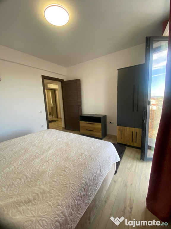 Apartament 2 camere decomandat, et. 2, loc de parcare, boxa, mobilat