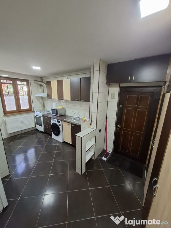 Apartament 3 camere Bdl Constantin Brancoveanu / Huedin /...