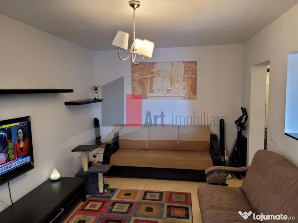 Apartament ideal de 3 camere la doar 50m de parc – gata...