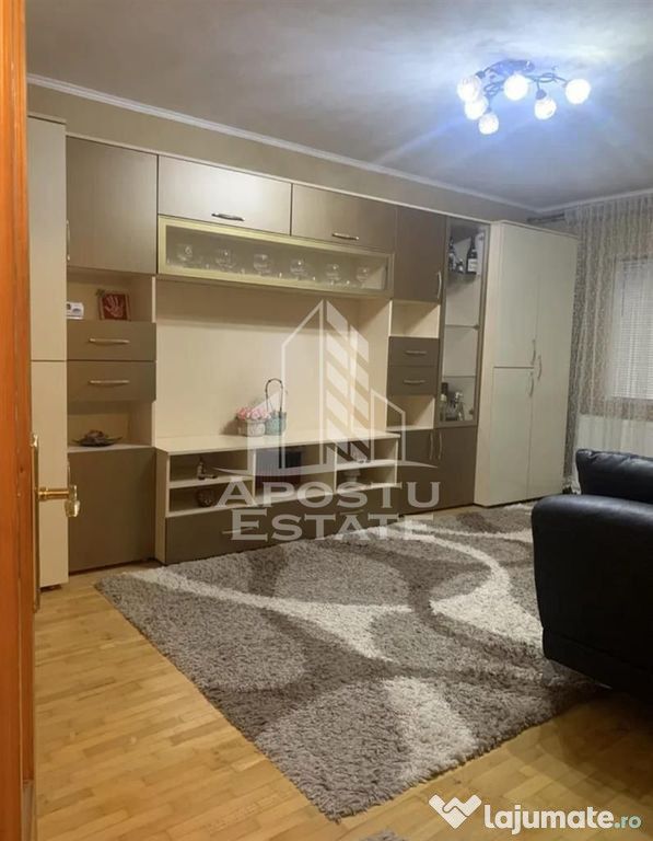 Apartament cu 2 camere decomandatin zona Iuliu maniu