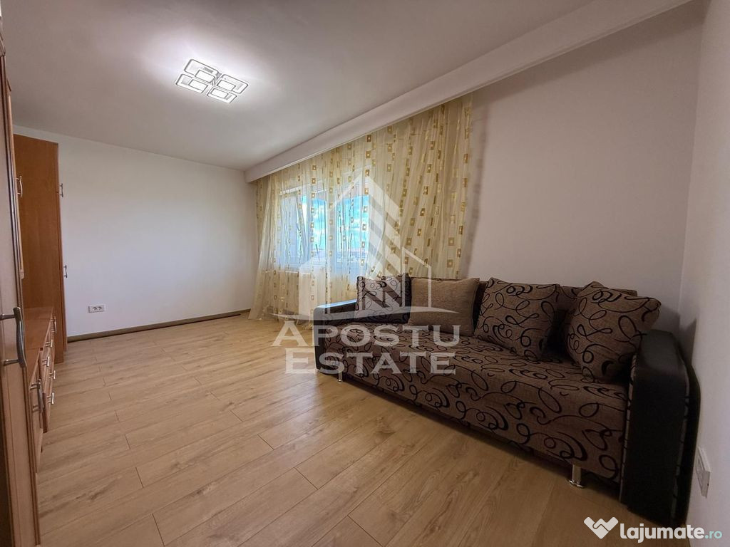 Apartament cu 2 camere, decomandat, zona Lipovei