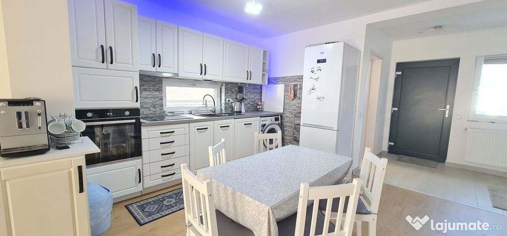 Casa 4 camere mobilata si utilata in Cartier Izvor Tarlun...