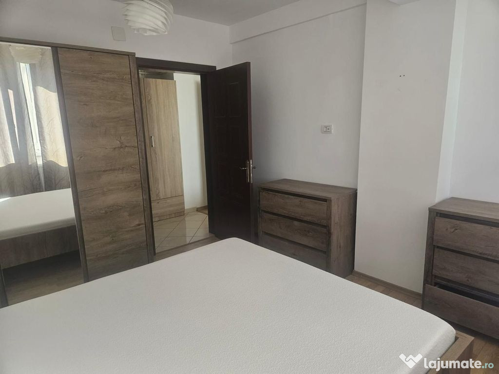 APARTAMENT 2 CAMERE, ZONA VIVO