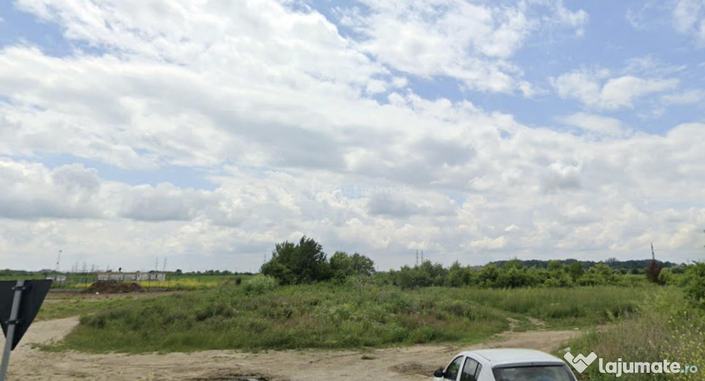 Teren intravilan 25 000 mp - Titu Nou