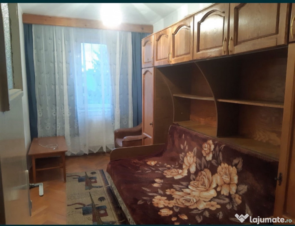 Caut colega de apartament Pitesti, zona centrala