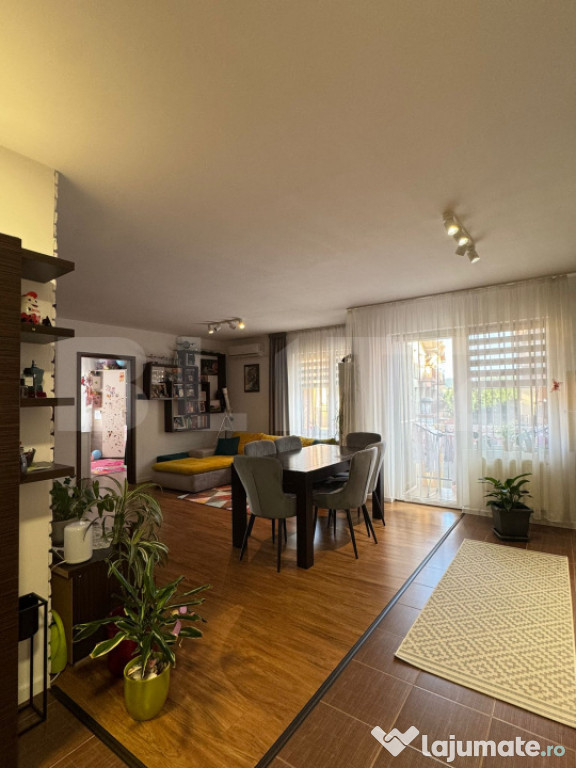 Apartament 3 camere, 64,2mp, decomandat, etaj 1, parcare, Se