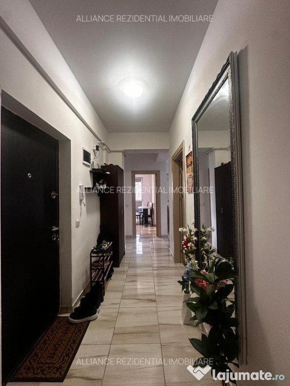 Apartament 3 Camere Sector 4