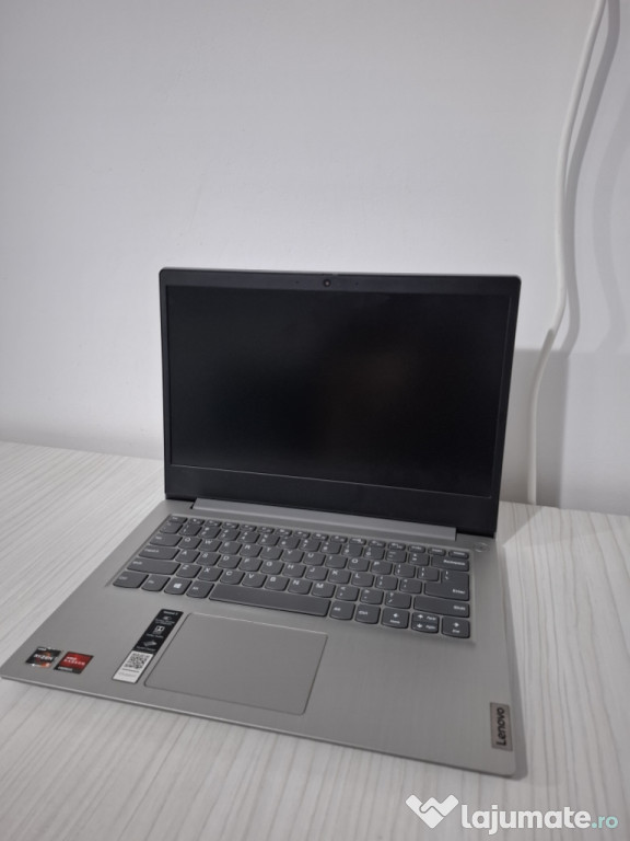 Laptop Lenovo IdeaPad 3 – Ryzen 5 3500U
