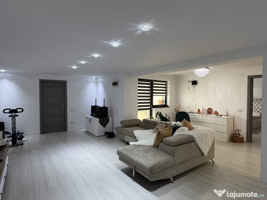 Vila P+M,GARAJ, T=741 mp,D=28m,an 2019,zona centrala-Palat de Justitie