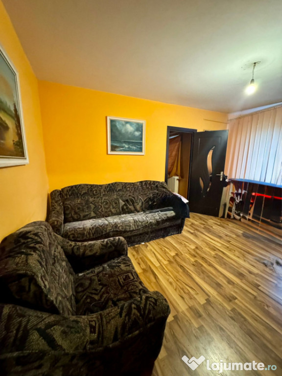 Apartament 2 camere de vanzare situat in zona KM 4-5, Const