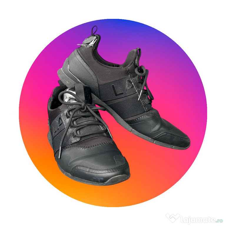 Lacoste Menerva Elite 120