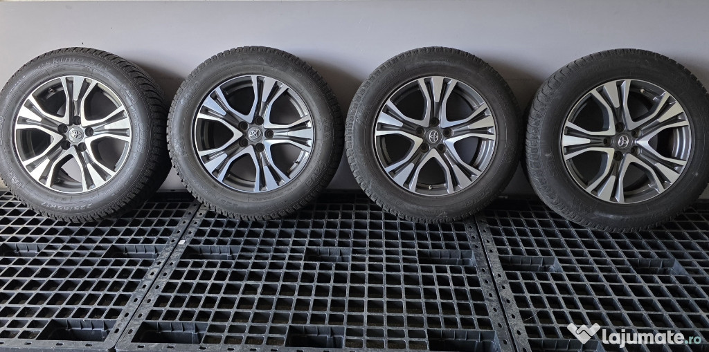 Jante Originale Toyota Rav4 225/65R17 iarna