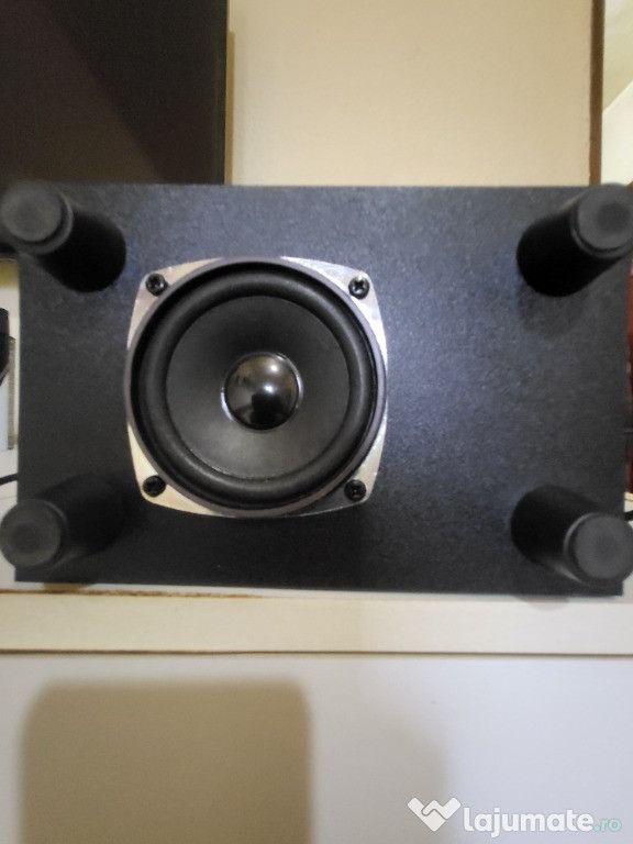 Boxe trust avora 2.1 black