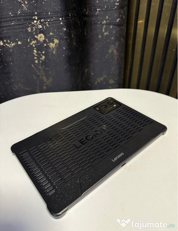 Tabletă Lenovo Legion 8.8”