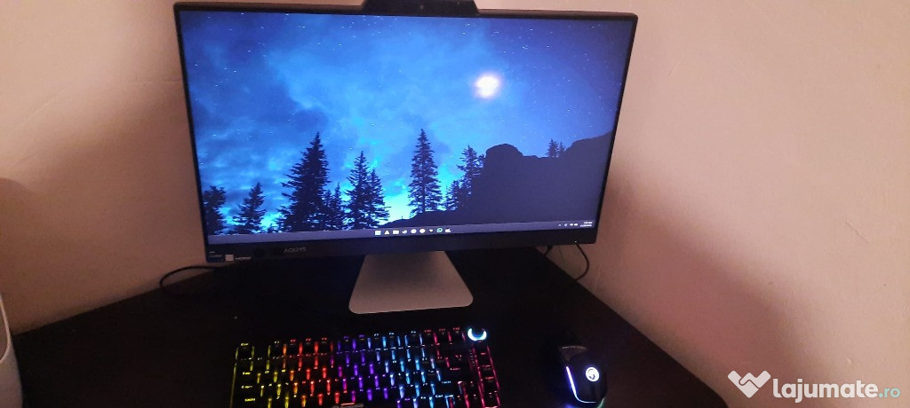 PC all in one Procesor Intel® Core™ i7-1255U Intel UHD Graphics