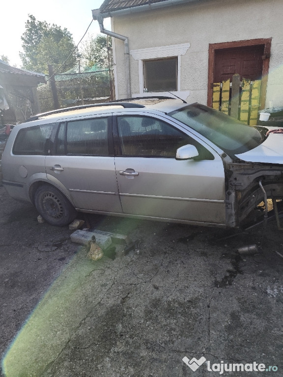 Piese de Ford Mondeo mk3 break din 2004 ,motor 2.0 tdci .
