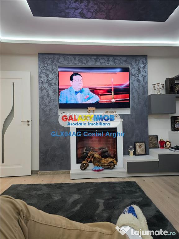 Vindem ap cu 2 cam ultracentral, renovat total , mobilat si