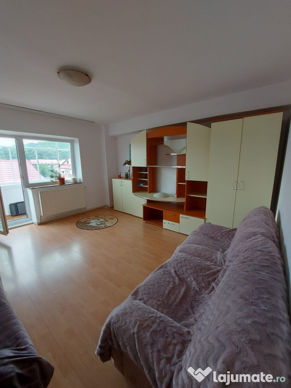 Apartament 3 camere decomandat Racadau- Parcul Trandafirilor