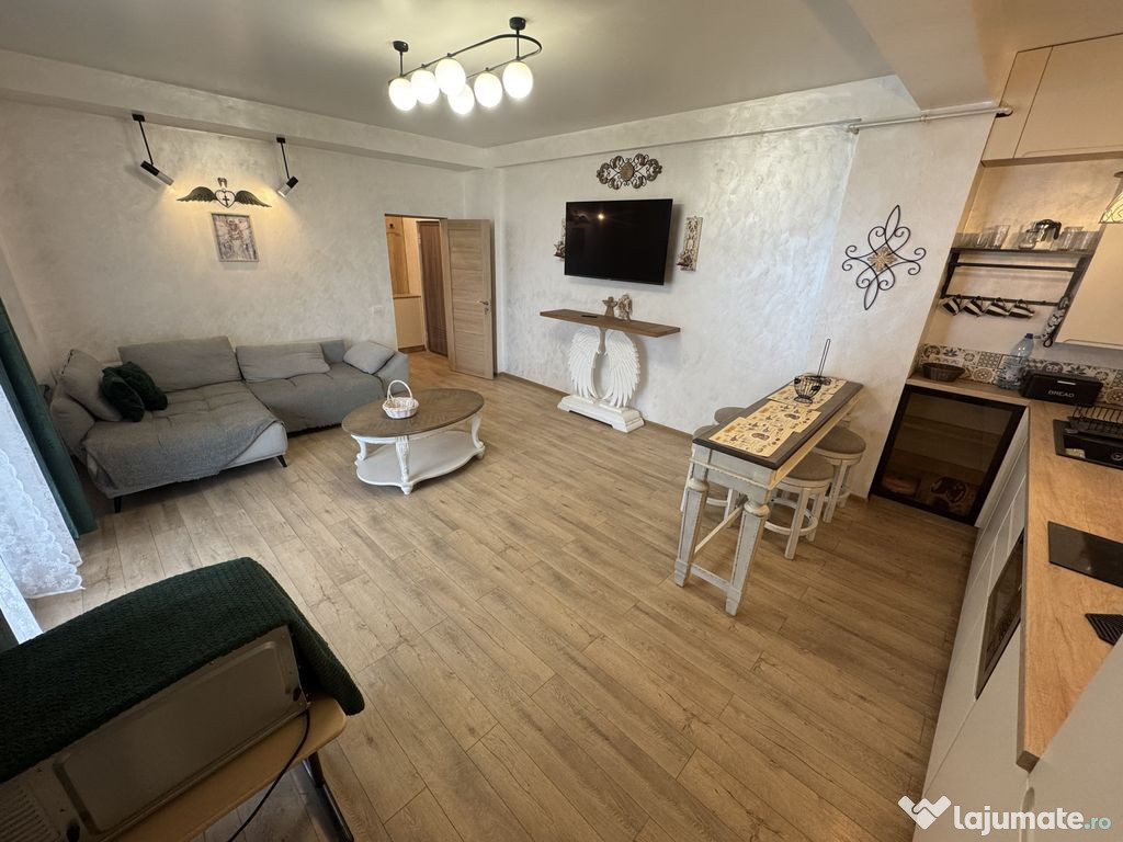 Apartament 2 camere zona Flora - Mamaia