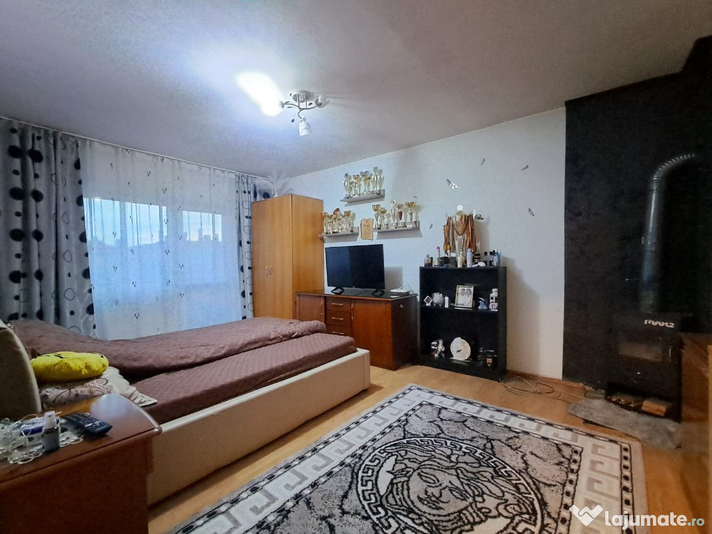 Apartament 3 camere dec,2 bai,2 balcoane Libertatii central Apahida