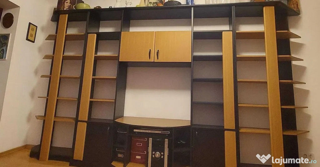 Vand bibilioteca sufragerie