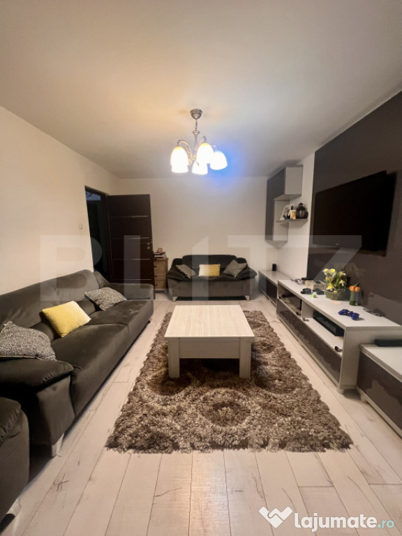 Apartament 3 camere, decomandat, etaj 2, 65 mp, la cheie, In